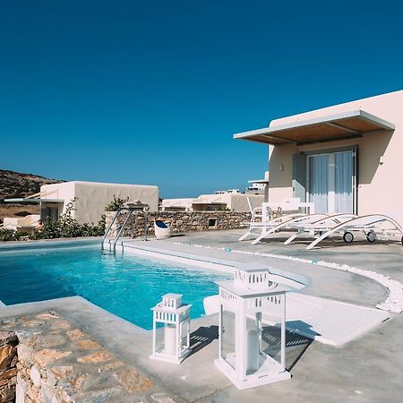 Schinoza Luxury Suites Schoinoussa Exteriér fotografie