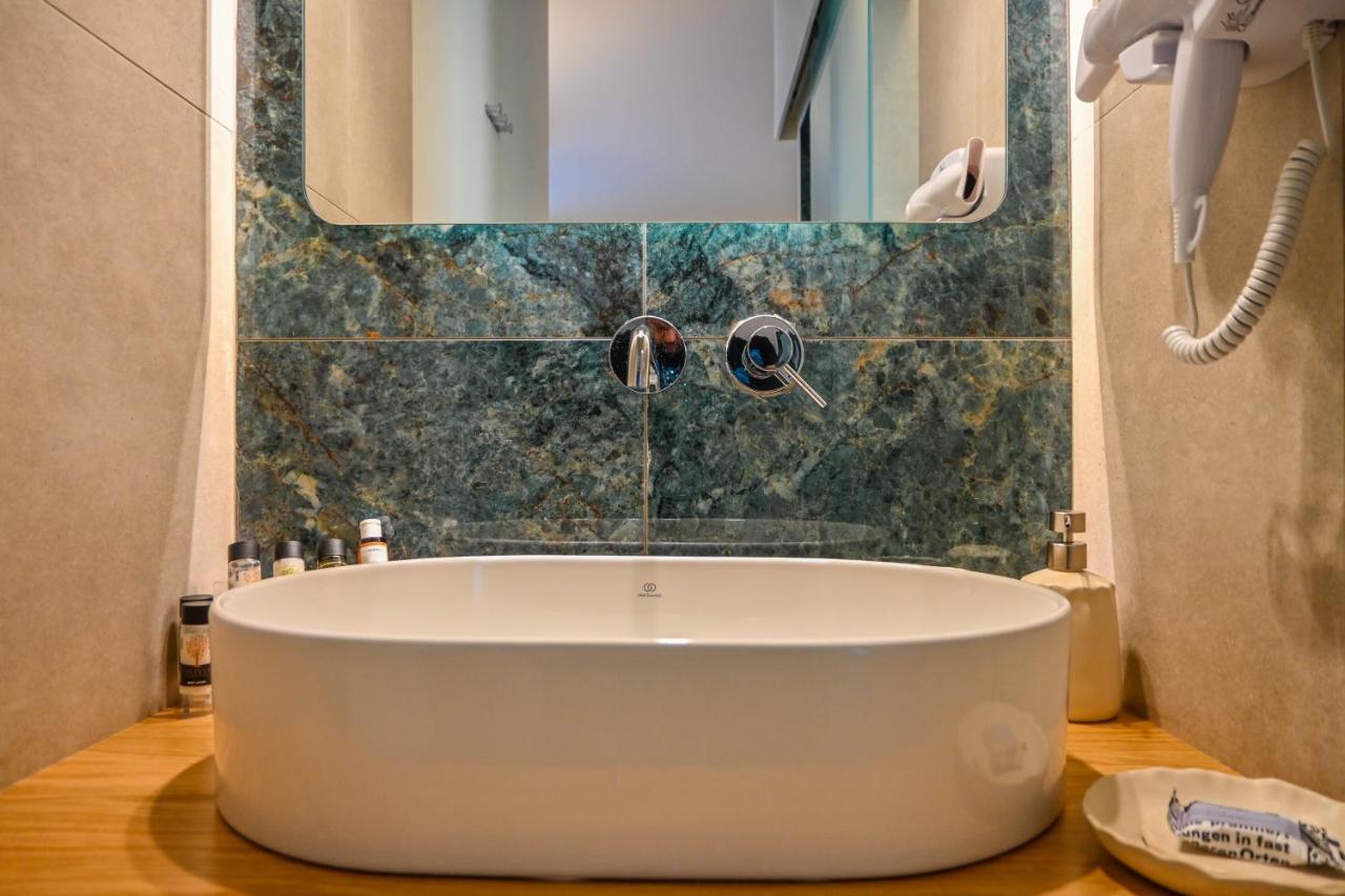 Schinoza Luxury Suites Schoinoussa Exteriér fotografie