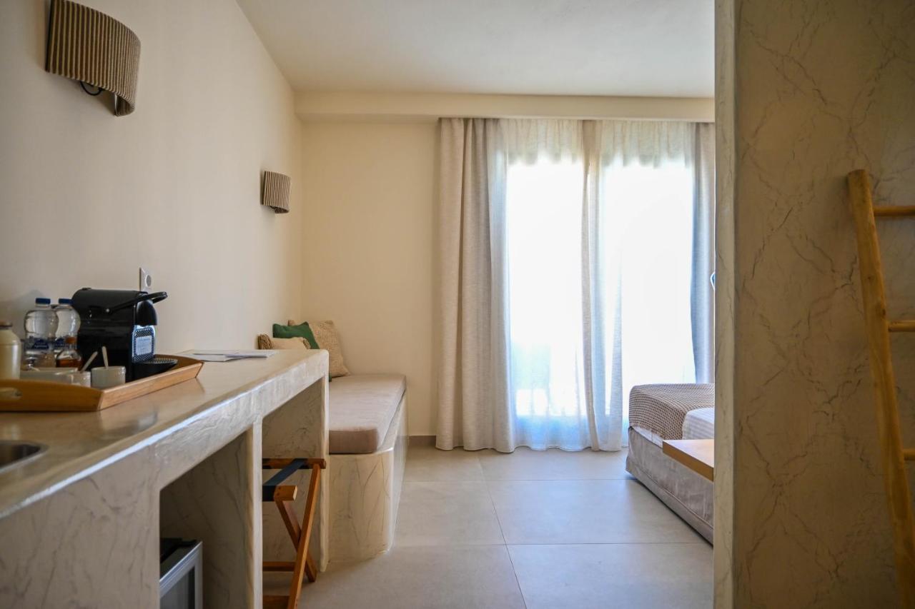 Schinoza Luxury Suites Schoinoussa Exteriér fotografie