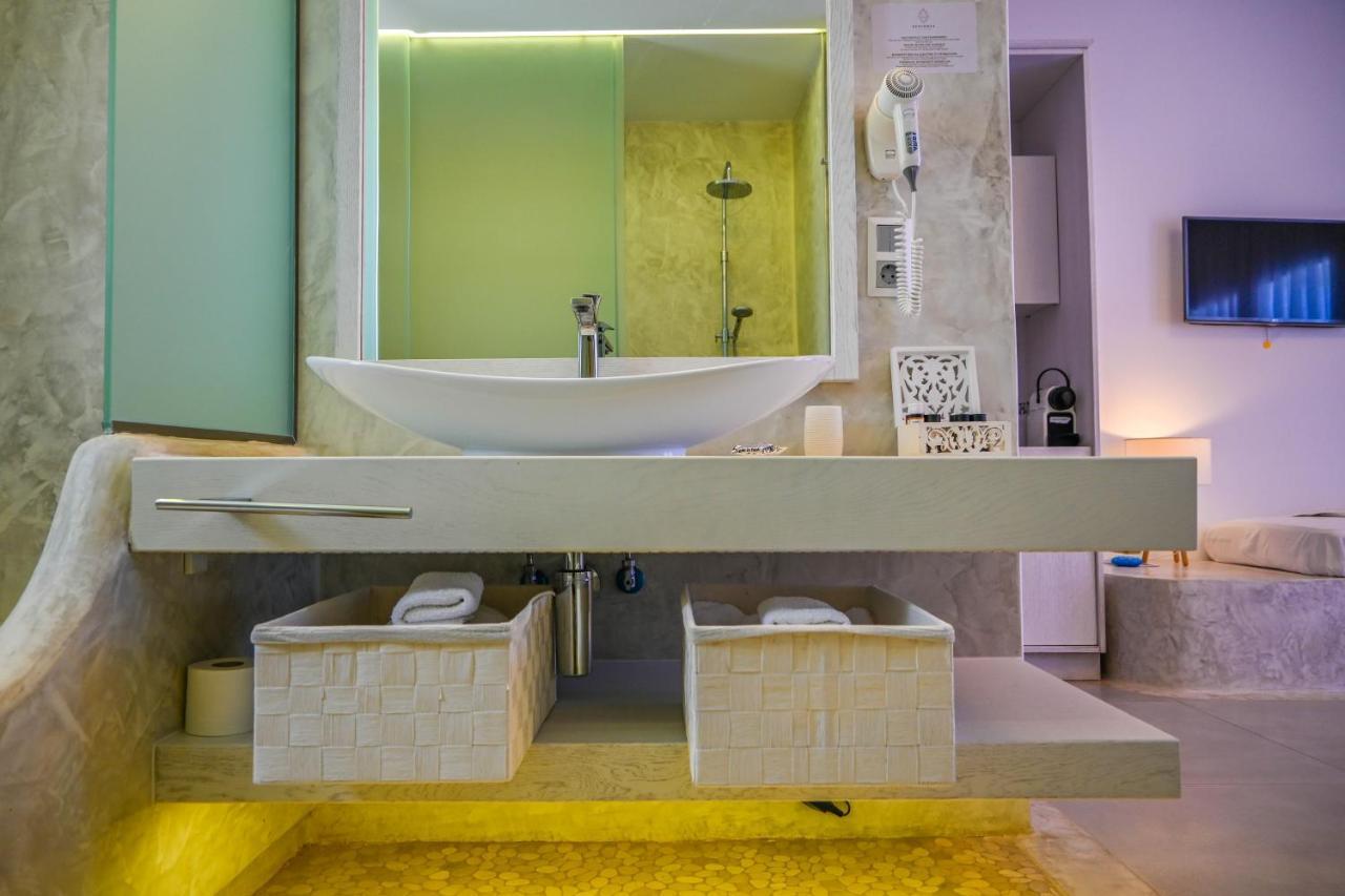 Schinoza Luxury Suites Schoinoussa Exteriér fotografie