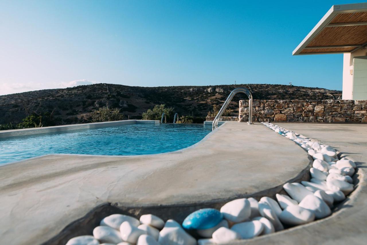 Schinoza Luxury Suites Schoinoussa Exteriér fotografie